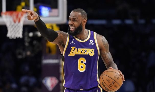 联盟高管称赞湖人补强 韦少将决定球队未来上限